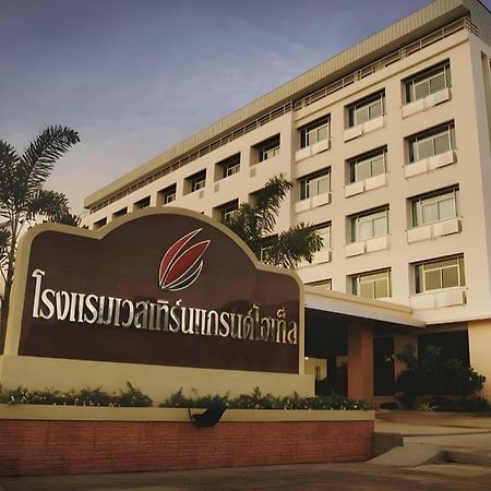 Western Grand Hotel Ratchaburi Ban Bang Kra Екстериор снимка