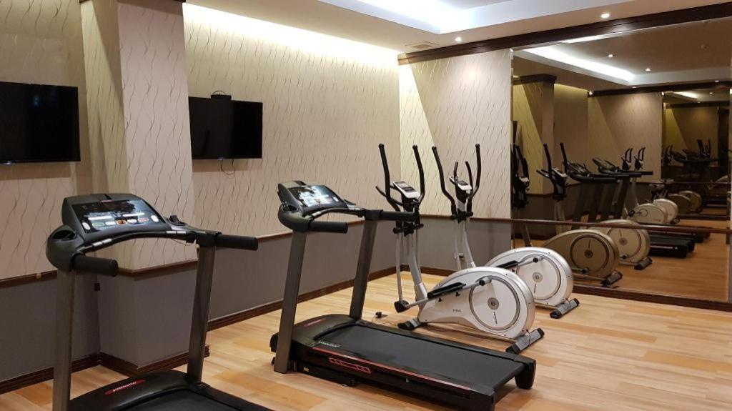 Western Grand Hotel Ratchaburi Ban Bang Kra Екстериор снимка