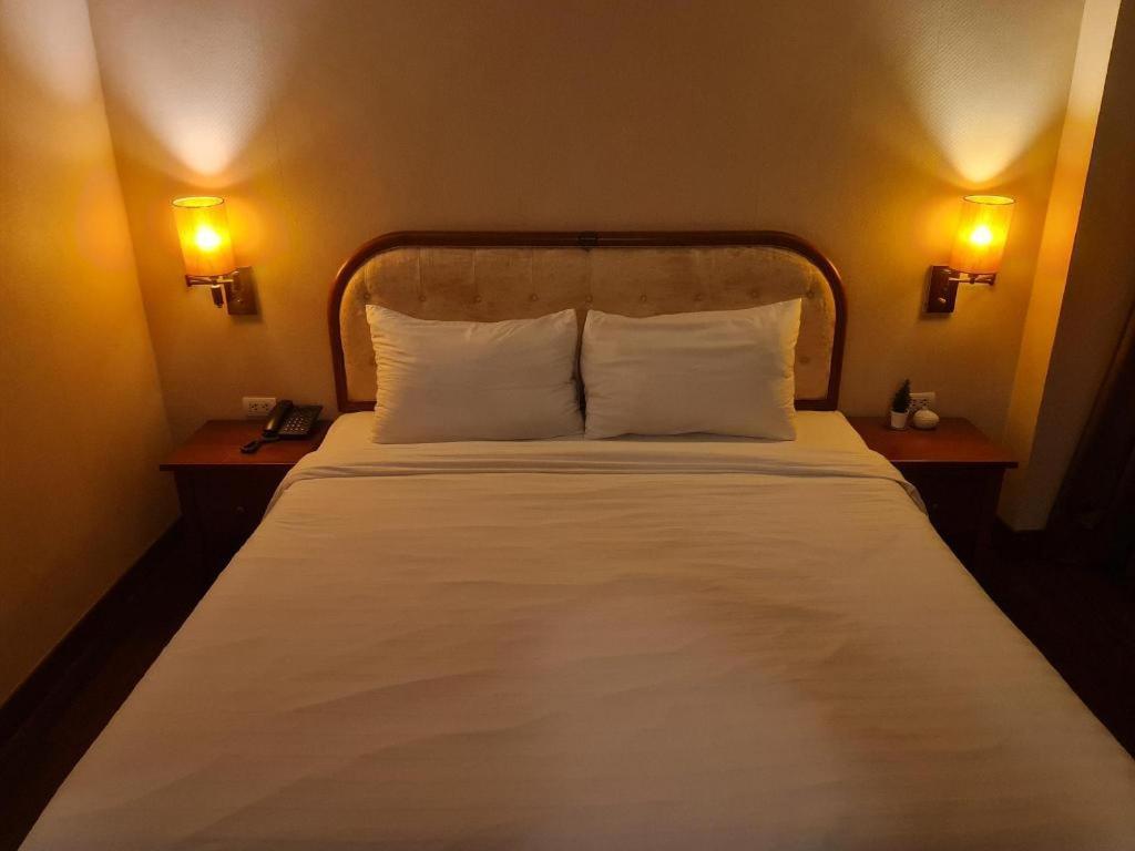 Western Grand Hotel Ratchaburi Ban Bang Kra Екстериор снимка