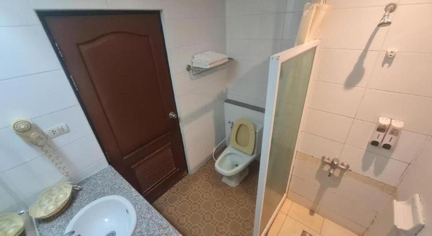 Western Grand Hotel Ratchaburi Ban Bang Kra Екстериор снимка