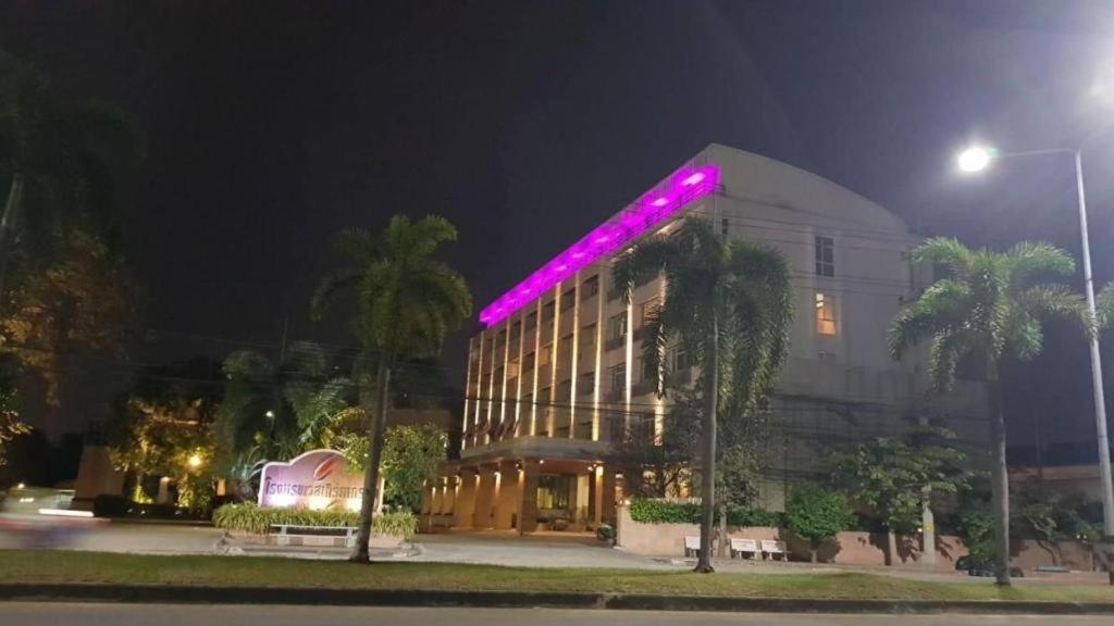 Western Grand Hotel Ratchaburi Ban Bang Kra Екстериор снимка